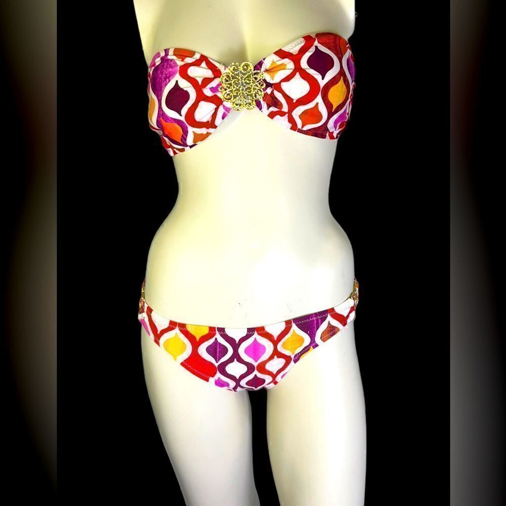 Trina Turk Ogee Bikini 👙 Excellent Pre-Owned Condition Size 8